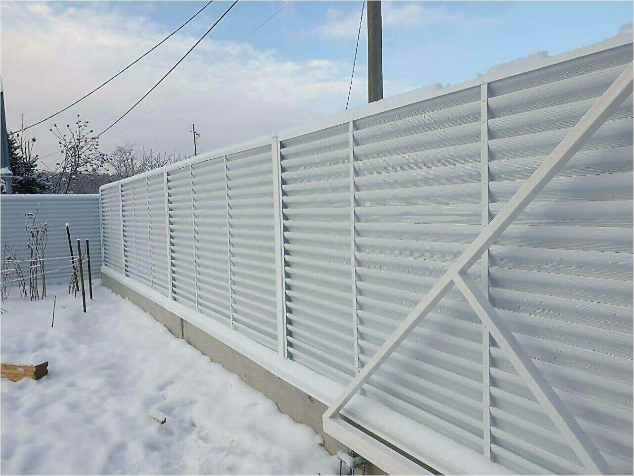 Забор жалюзи 150м RAL9003 фото3 в Краснодаре