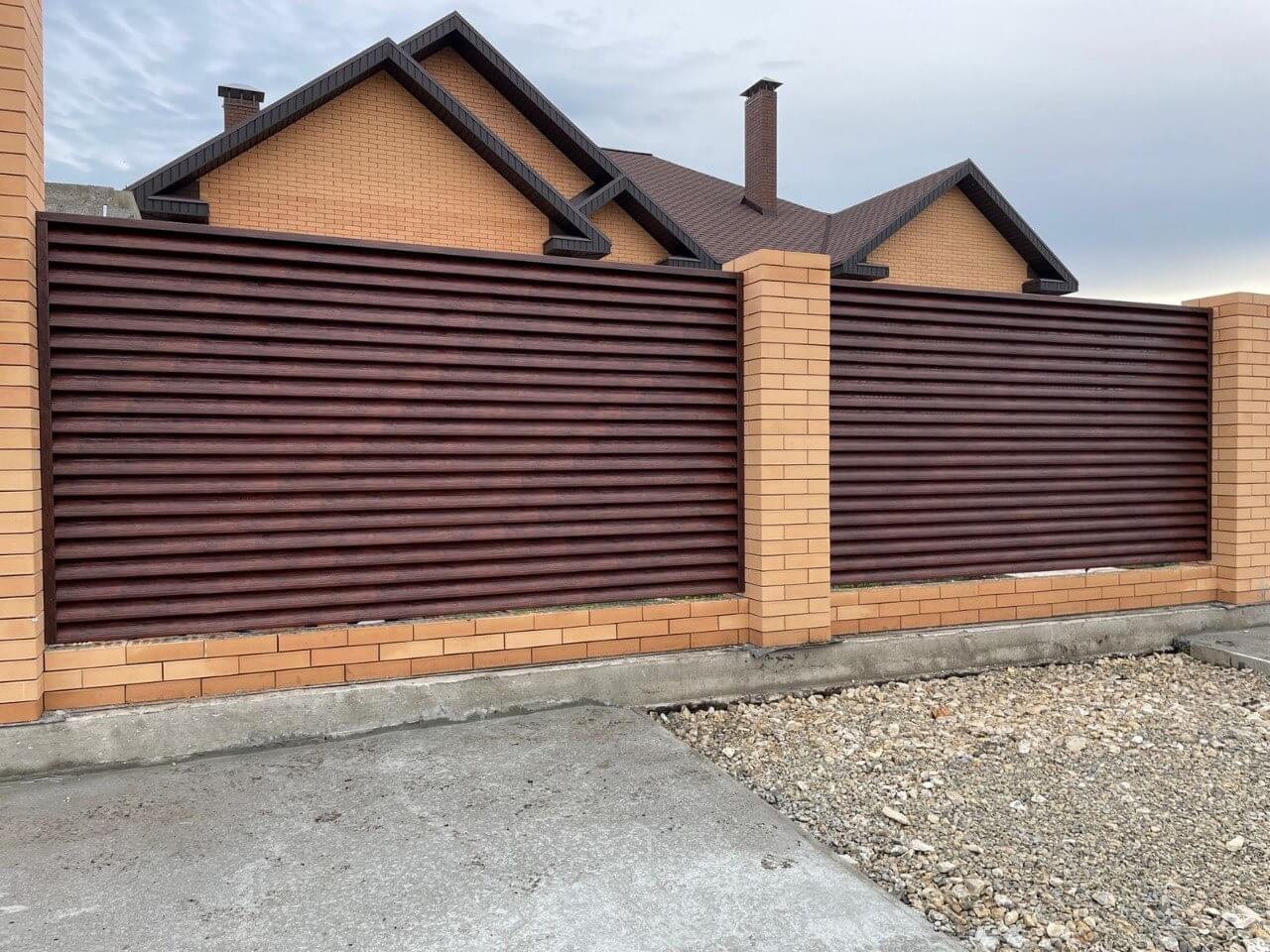 Забор с ламелями Еврожалюзи 53м SteelArt Античный Дуб фото4 в Краснодаре