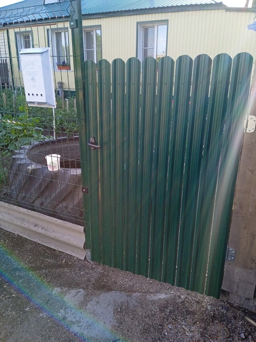 Калитка из штакетника ЭКО-М RAL6005/6005 Зеленый Мох двусторонний в Краснодаре