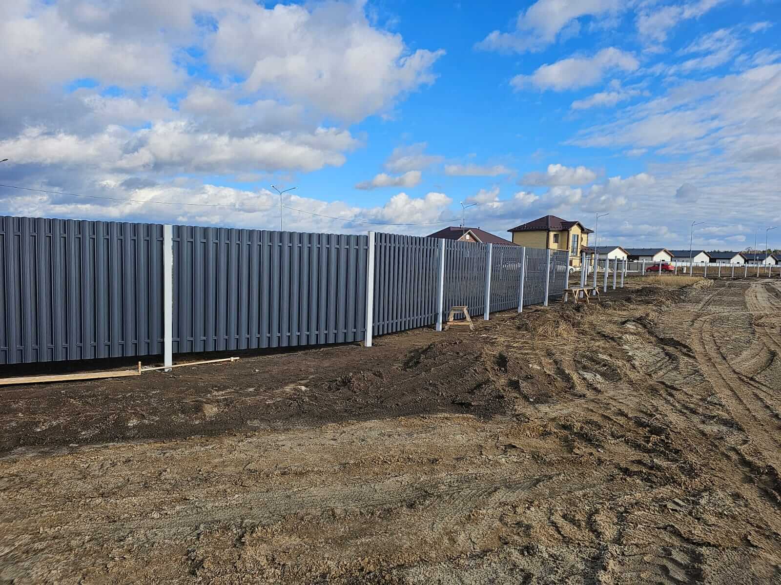 Забор из евроштакетника 234м RAL7024/7024 Серый Графит двусторонний фото 7 в Краснодаре
