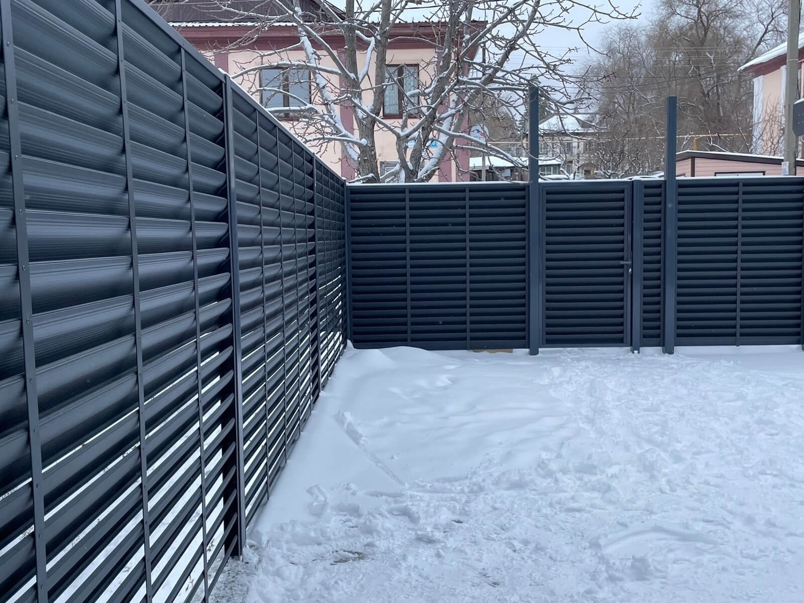Забор-жалюзи 53м RAL7024/7024 Серый Графит двусторонний МАТТЕ фото 3 в Краснодаре