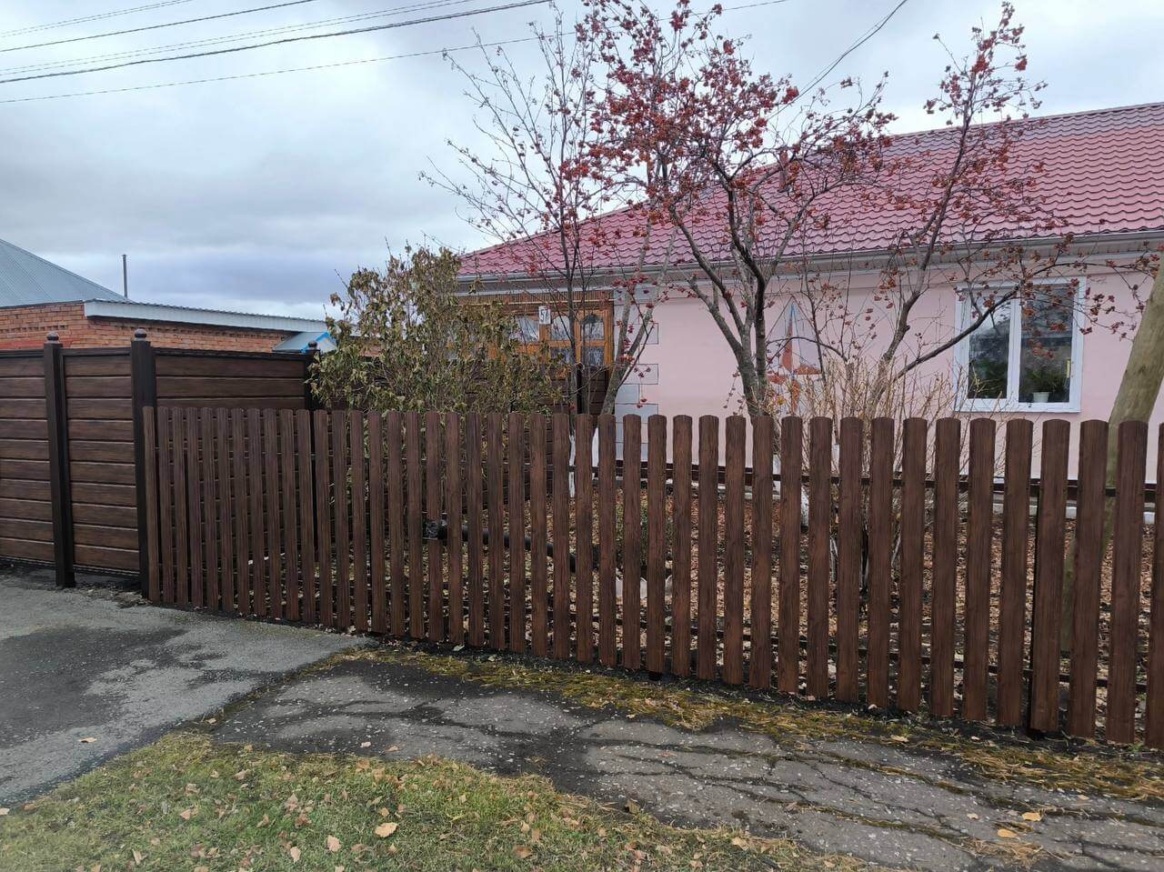 Забор из евроштакетника 12м Античное Дерево Принтек фото 1 в Краснодаре