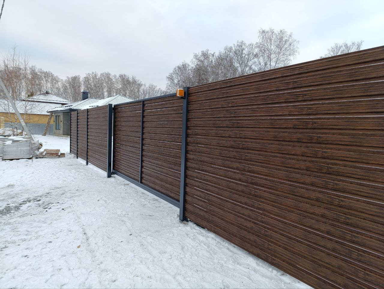 Забор-ранчо из евроштакетника 58м Темный Каштан 3D Принтек фото 1 в Краснодаре