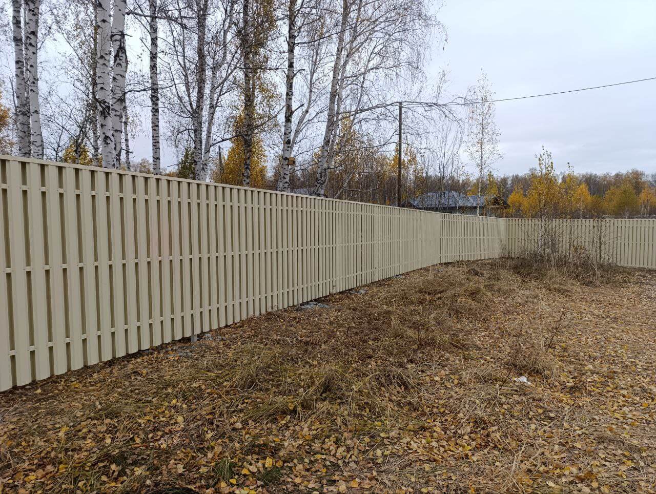 Забор из евроштакетника 140м RAL1015/1015 Слоновая Кость двусторонний фото 1 в Краснодаре