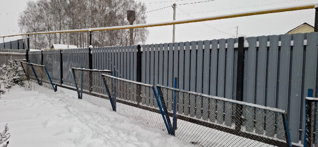 Забор из евроштакетника 27м RAL7024 Серый Графит МАТТЕ фото 5 в Краснодаре