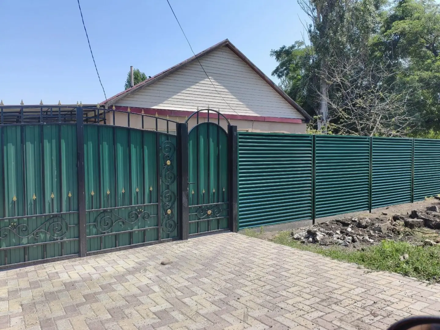 Забор-жалюзи из ламелей ЭКО-Z 24м RAL6005 Зеленый Мох в Краснодаре